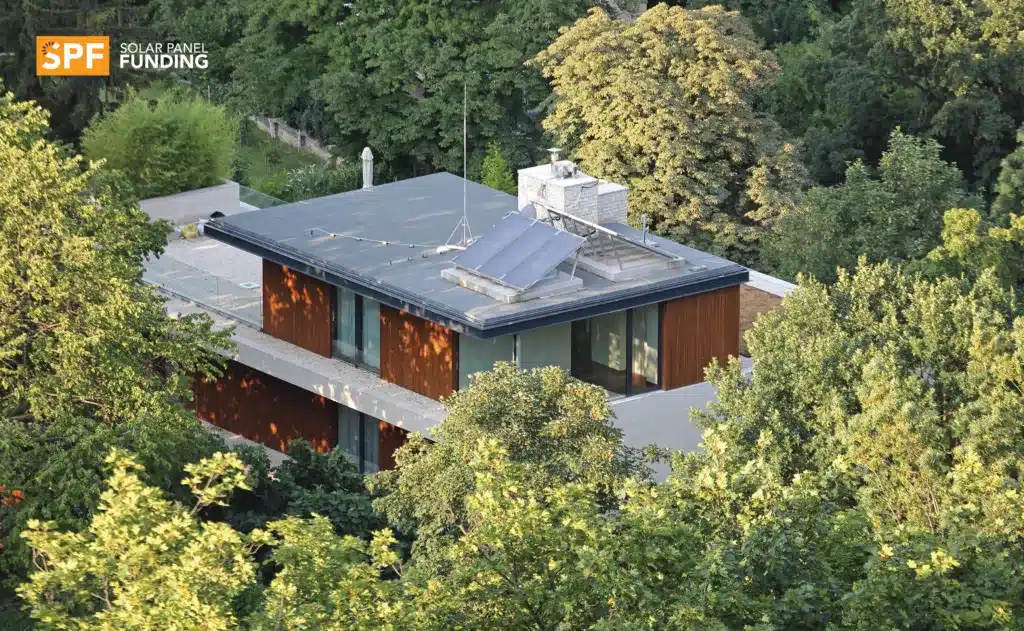 Blog Can You Fit Solar Panels on a Flat Roof in the UK4