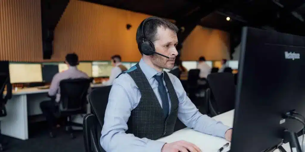 Free Solar Panels in Wales: How to Check If You Qualify 5 solar panel call centre